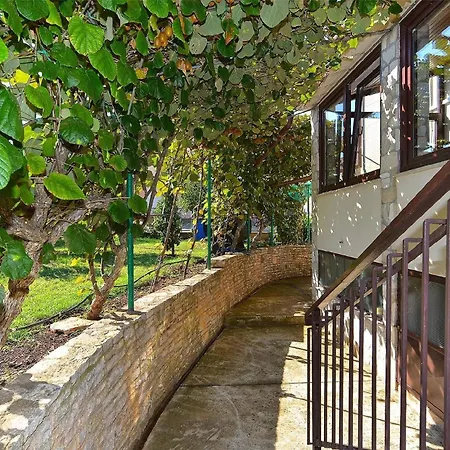 Apartamento Fuer 3 Personen Ca 35 Qm In Stinjan, Istrien Istrische Riviera Štinjan