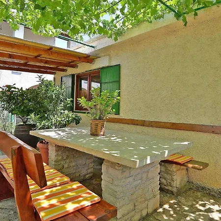 Apartamento Fuer 3 Personen Ca 35 Qm In Stinjan, Istrien Istrische Riviera