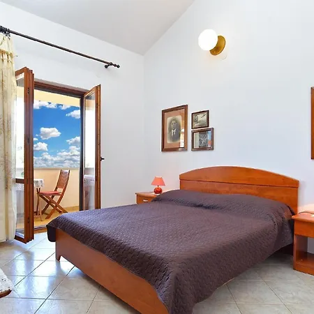 Fuer 3 Personen Ca 35 Qm In Stinjan, Istrien Istrische Riviera * Stinjan